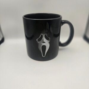 Ghost Face Scream Horror Movie Black Ceramic Coffee Mug 16oz Bioworld